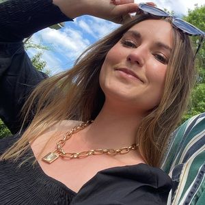 Meet your Posher, Kortney b